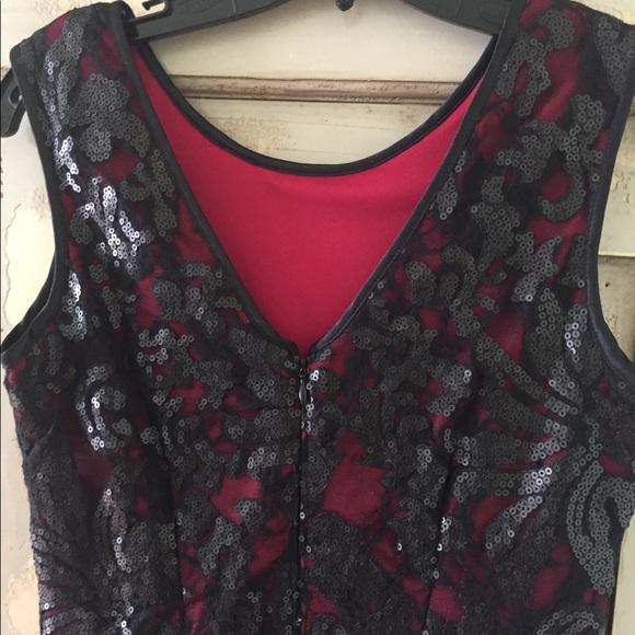 Dress/Cache - Picture 6 of 8